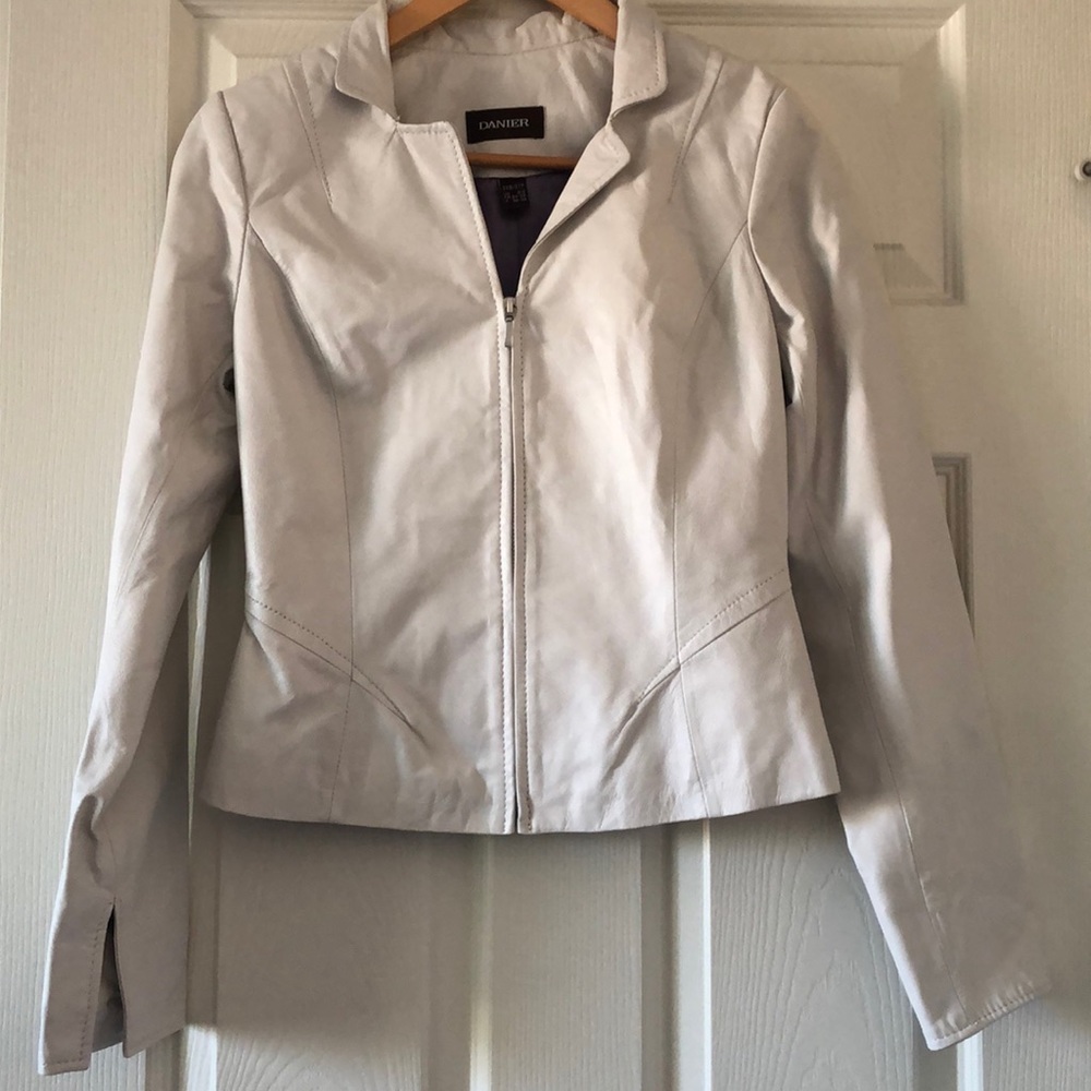 Danier Off-white Leather Jacket 2XS